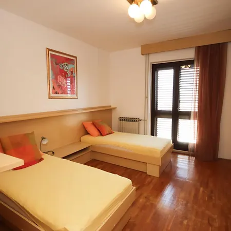 Macan Διαμέρισμα