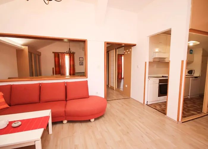Apartament Macan *
