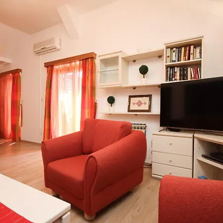 Macan 아파트 챠브타트